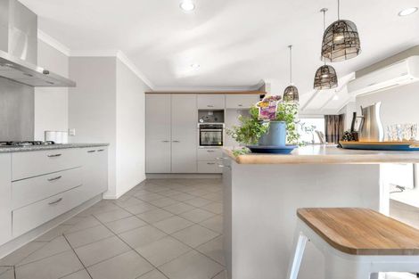 Photo of property in 100 Shakespeare Street, Leamington, Cambridge, 3432