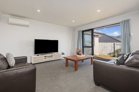 Photo of property in 38 Varsity Heights, Fitzherbert, Palmerston North, 4410