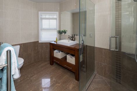 Photo of property in 13 Compass Way, Half Moon Bay, Auckland, 2012