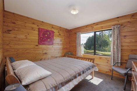 Photo of property in 1 Lakemere Way, Kinloch, Taupo, 3377