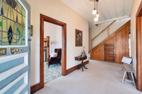 Photo of property in 103 Queen Street, Northcote Point, Auckland, 0627