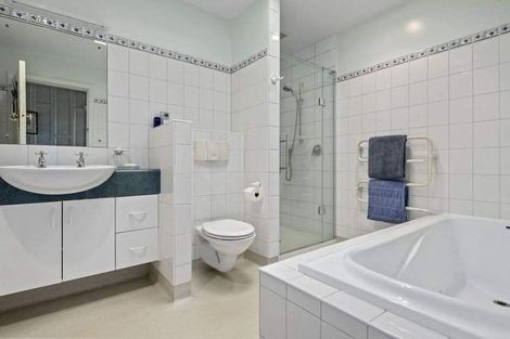 Photo of property in 10 Prouse Grove, Silverstream, Upper Hutt, 5019