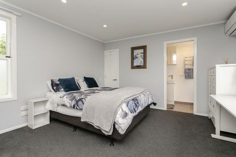Photo of property in 8 Leslie Avenue, Sandringham, Auckland, 1025