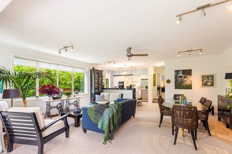 Photo of property in 2 Eaves Bush Parade, Orewa, 0931