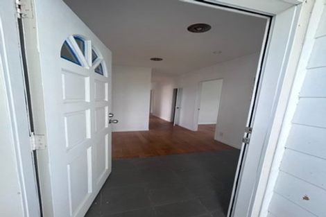 Photo of property in 18 Juniper Road, Sunnynook, Auckland, 0620