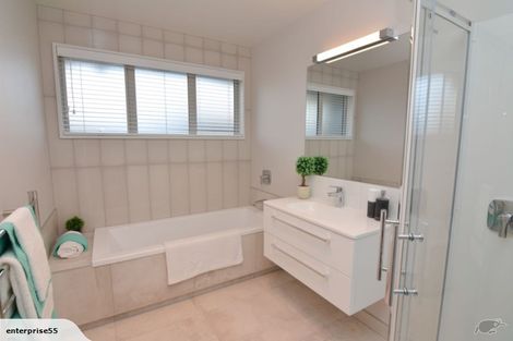 Photo of property in 9 Ardnave Lane, Broomfield, Christchurch, 8042