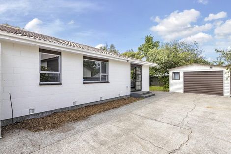 Photo of property in 2/18 Kawau Crescent, Bromley, Christchurch, 8062