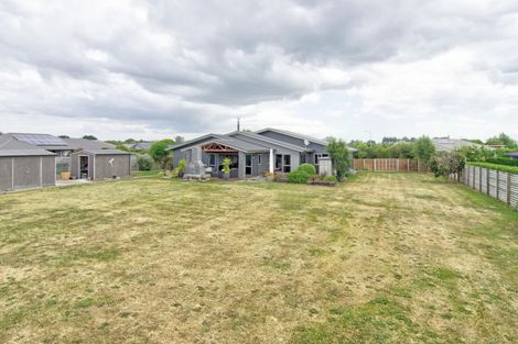 Photo of property in 6 Valkyrie Close, Carterton, 5713