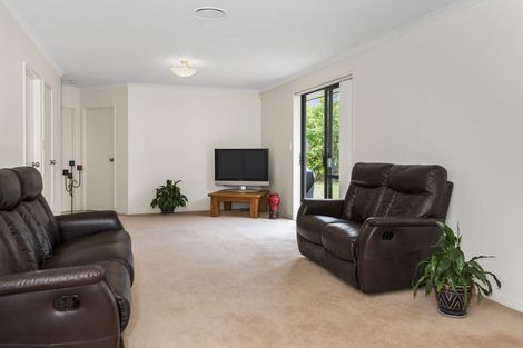 Photo of property in 108 Valley Road, Pukekohe, 2120