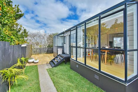 Photo of property in 113 Carnoustie Drive, Wattle Downs, Auckland, 2103