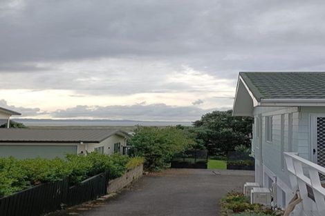 Photo of property in 47 Torkar Road, Clarks Beach, 2122