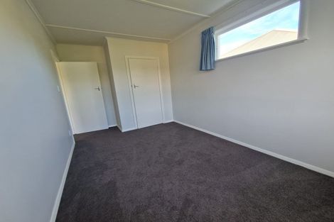 Photo of property in 35 Routley Crescent, Elderslea, Upper Hutt, 5018