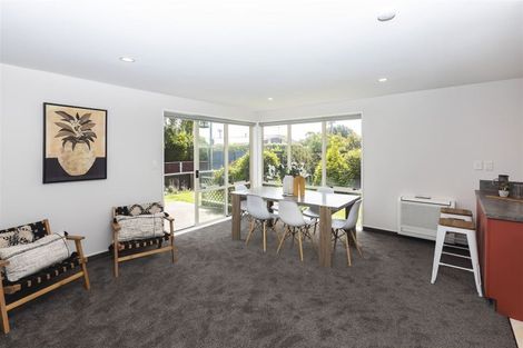 Photo of property in 2 Rosefield Lane, Northcote, Christchurch, 8052