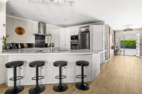 Photo of property in 27a Mill Road, Clive, 4102