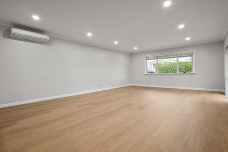 Photo of property in 1/32 Nile Road, Milford, Auckland, 0620