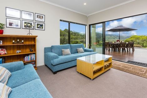 Photo of property in 12 Sylvan Way, Silverstream, Upper Hutt, 5019