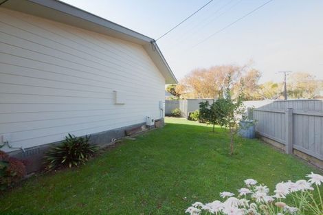 Photo of property in 13 Vincent Street, Waterloo, Lower Hutt, 5011