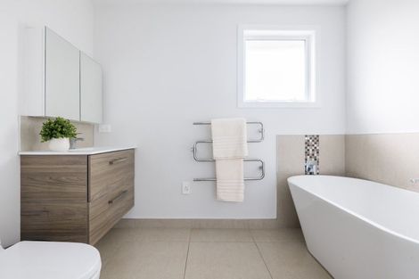 Photo of property in 3 Paritai Place, Flagstaff, Hamilton, 3210