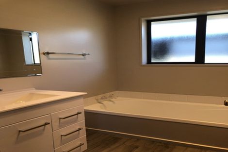 Photo of property in 7a Kaplan Avenue, Islington, Christchurch, 8042