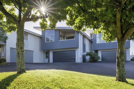 Photo of property in 28 Tory Way, Omokoroa, 3114