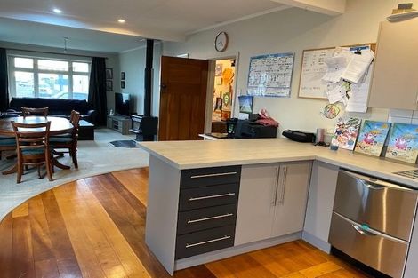 Photo of property in 12 Coronation Street, Ahuriri, Napier, 4110