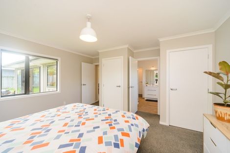 Photo of property in 26 Wescombe Grove, Feilding, 4702