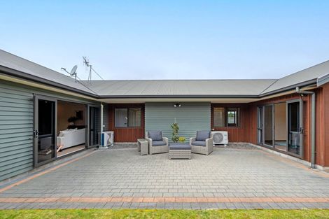 Photo of property in 8 The Circle, Nukuhau, Taupo, 3330