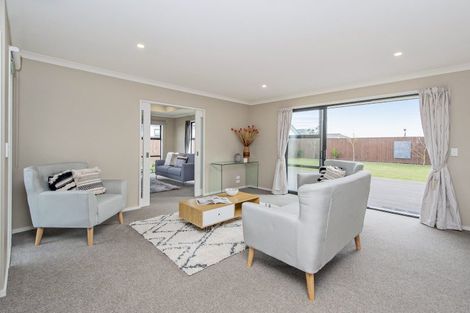 Photo of property in 16 Bellbird Place, Rolleston, 7614