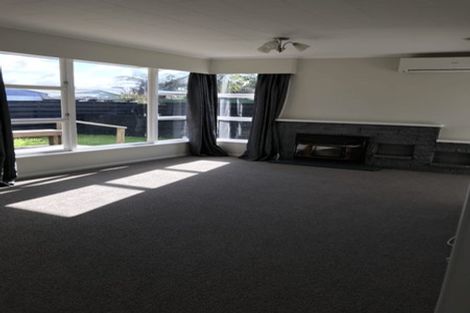 Photo of property in 15 Fuchsia Avenue, Pukete, Hamilton, 3200