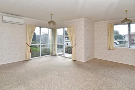 Photo of property in 46a Daniels Road, Redwood, Christchurch, 8051