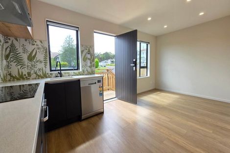 Photo of property in 40 Anne Mclean Drive, Bayview, Auckland, 0629