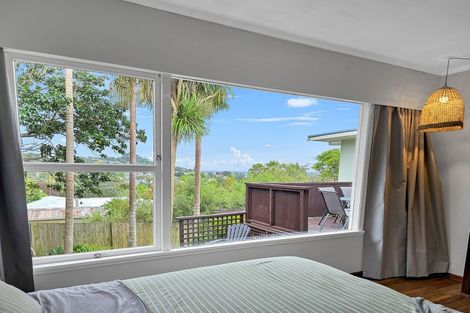 Photo of property in 14 Brightside Road, Stanmore Bay, Whangaparaoa, 0932