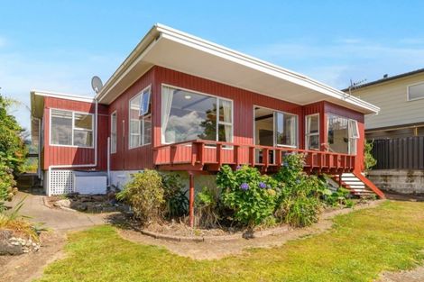 Photo of property in 137 Koutu Road, Kawaha Point, Rotorua, 3010