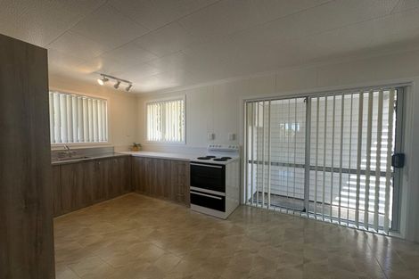 Photo of property in 73 Mould Street, Waitara, 4320