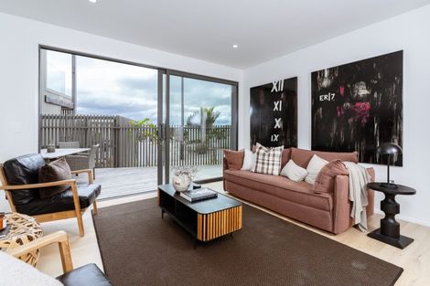 Photo of property in Pekapeka Street, 3297