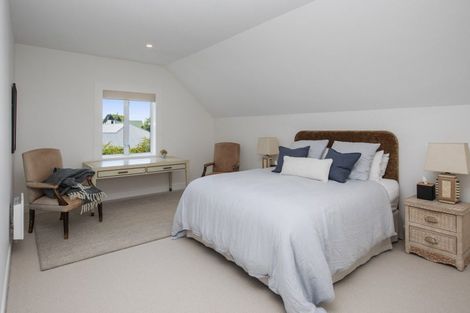 Photo of property in 93 Carlton Mill Road, Merivale, Christchurch, 8014