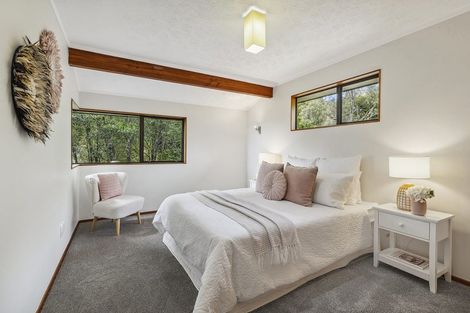 Photo of property in 14a Spicer Place, Tawa, Wellington, 5028