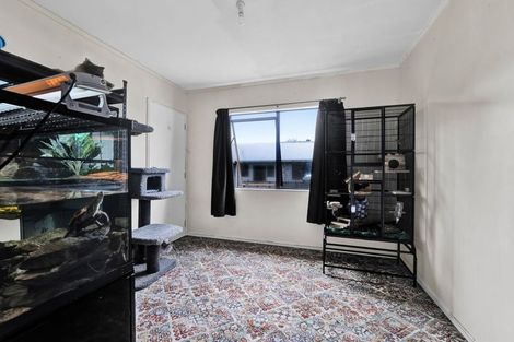 Photo of property in 19 Chartwell Drive, Eltham, 4322