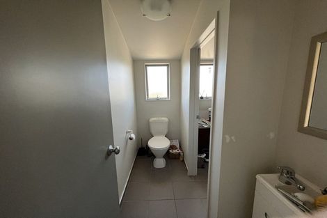 Photo of property in 31 Carento Way, Stanmore Bay, Whangaparaoa, 0932