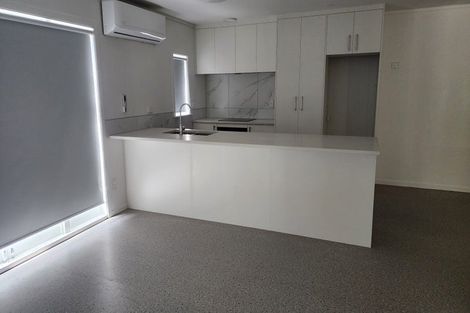 Photo of property in 68 Boord Crescent, Kumeu, 0891