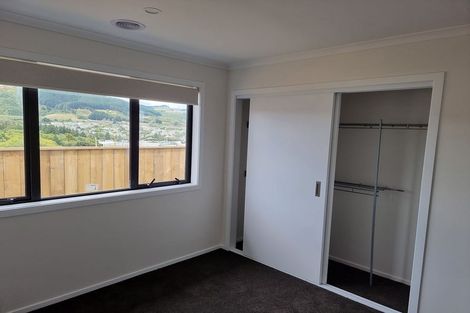 Photo of property in 74 Hokioi Drive, Kenepuru, Porirua, 5022