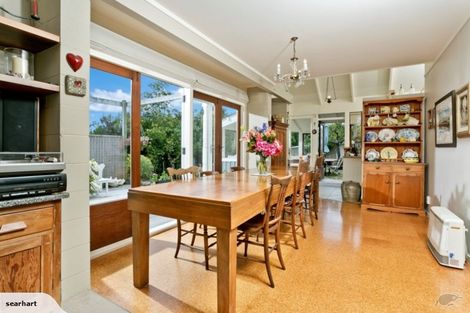 Photo of property in 11 Albany Highway, Unsworth Heights, Auckland, 0632