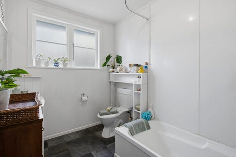 Photo of property in 13 Brown Terrace, Te Puke, 3119