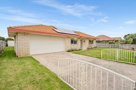 Photo of property in 22 Blake Boulevard, Papamoa Beach, Papamoa, 3118