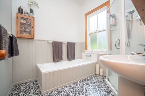 Photo of property in 46 Lombard Street, Palmerston North, 4410