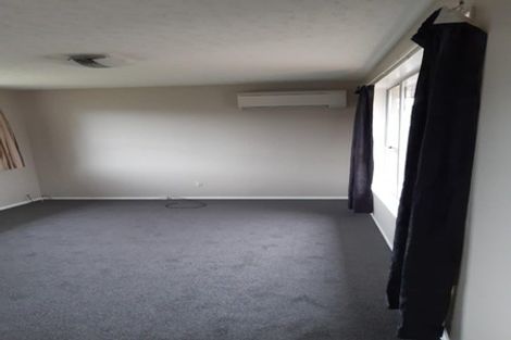 Photo of property in 2/77a Halswell Road, Hillmorton, Christchurch, 8025