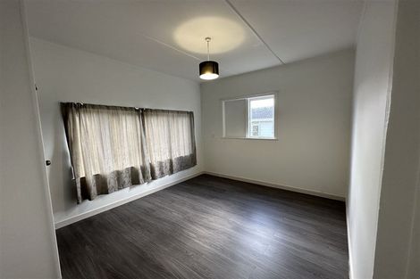 Photo of property in 14 Airdrie Road, Ranui, Auckland, 0612