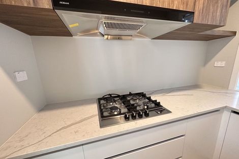 Photo of property in 43b The Avenue, Albany, Auckland, 0632