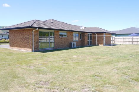 Photo of property in 41 Pukeko Way, Kinloch, Taupo, 3377