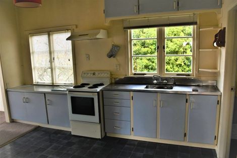 Photo of property in 15 Ridout Street, Maeroa, Hamilton, 3200